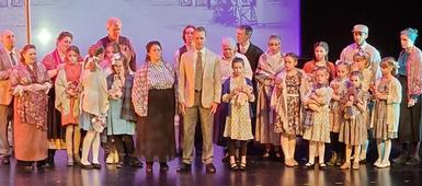 KPS students participate in long-lost WWII-era operetta about Safe Haven refugees