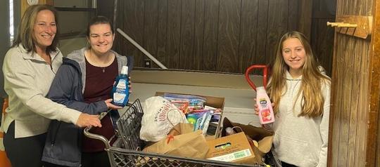 OHS National Honor Society Donates to Human Concerns Center
